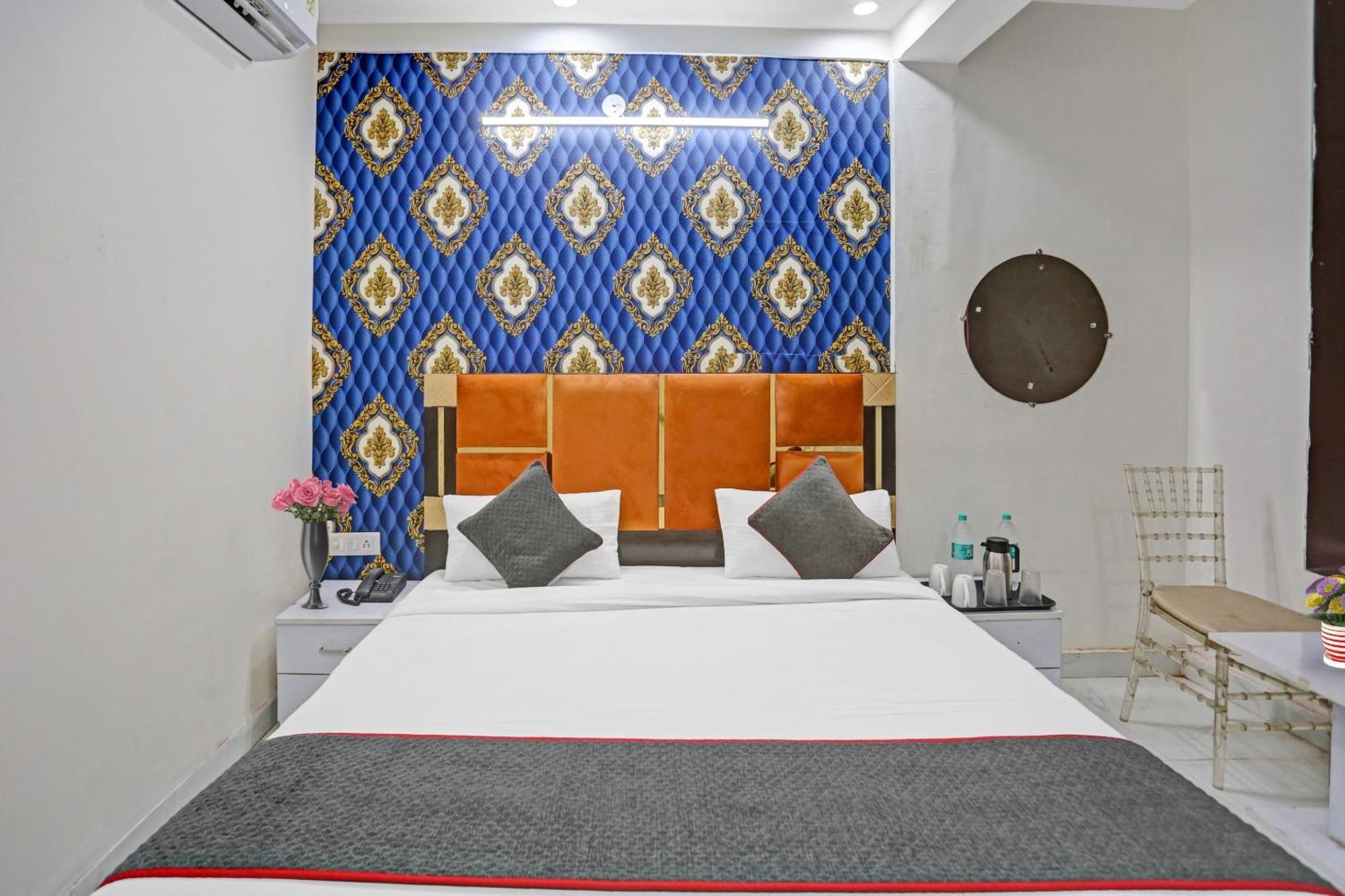 Hotel O Heritage Inn Noida Exteriör bild